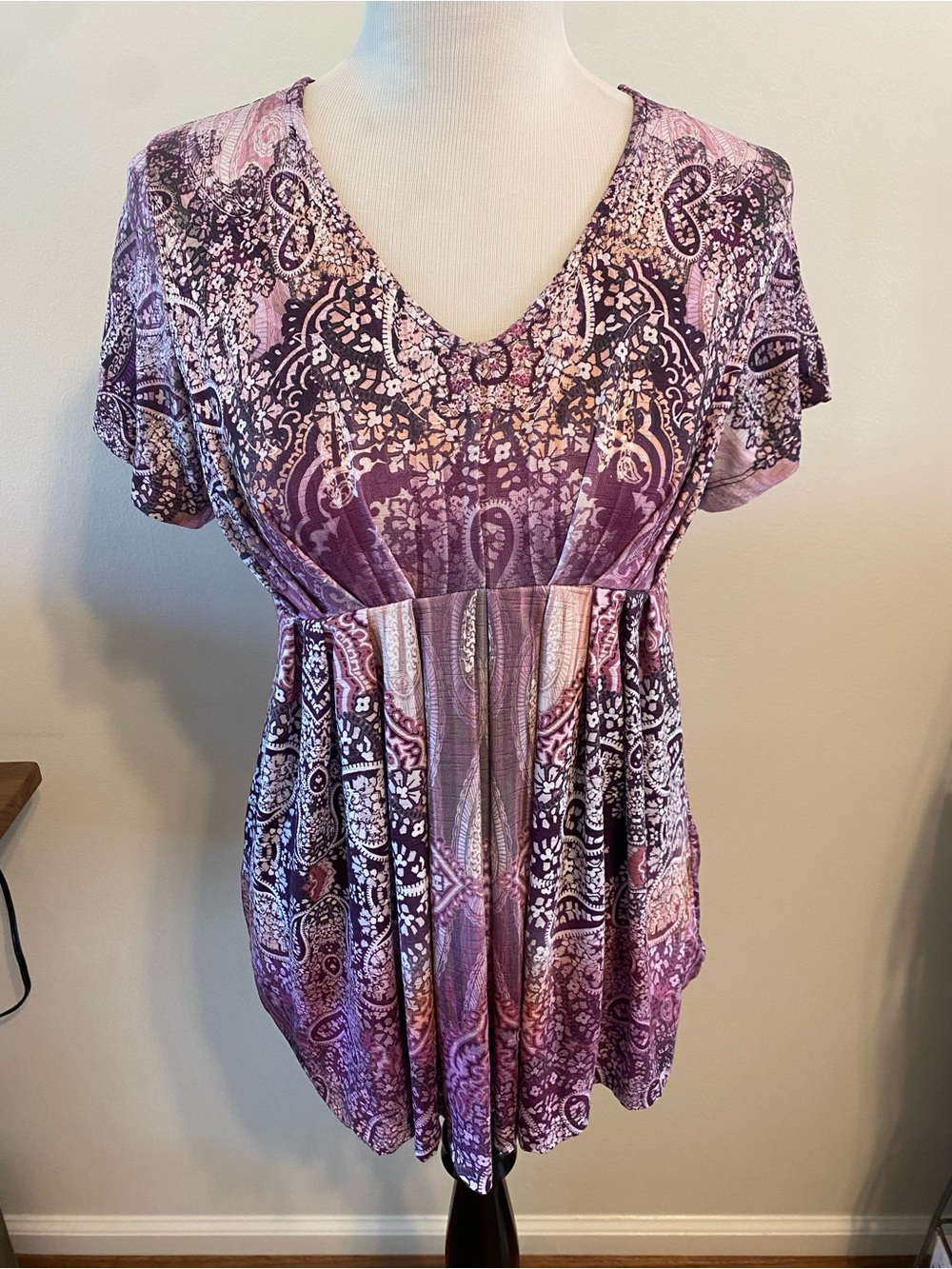 Purple Paisley V-Neck Empire-Waist Tunic Top